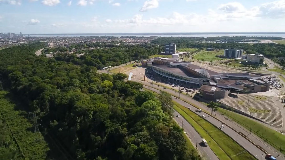 cidade cristal e shopping bosque grao para em belem